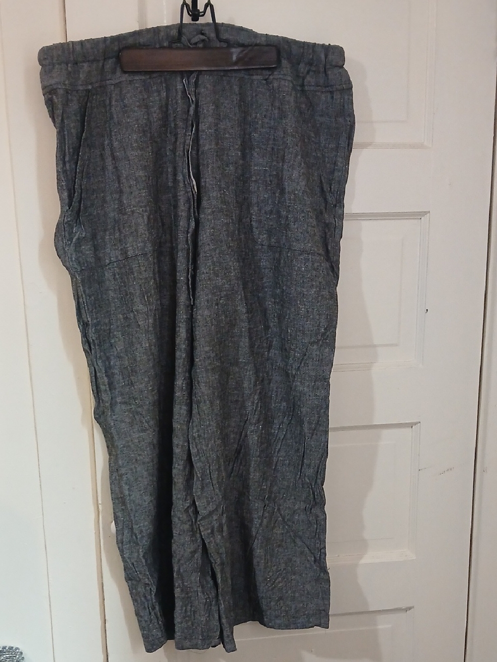 Zac & Rachel Charcoal Drawstring Cropped Pants